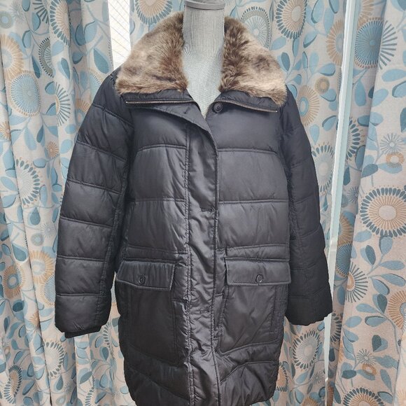 Landsend Long Black Puffer Coat with Faux Fur Collar - Picture 2 of 9